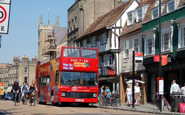 Tham quan thành phố Cambridge: Hop-On Hop-Off Tour